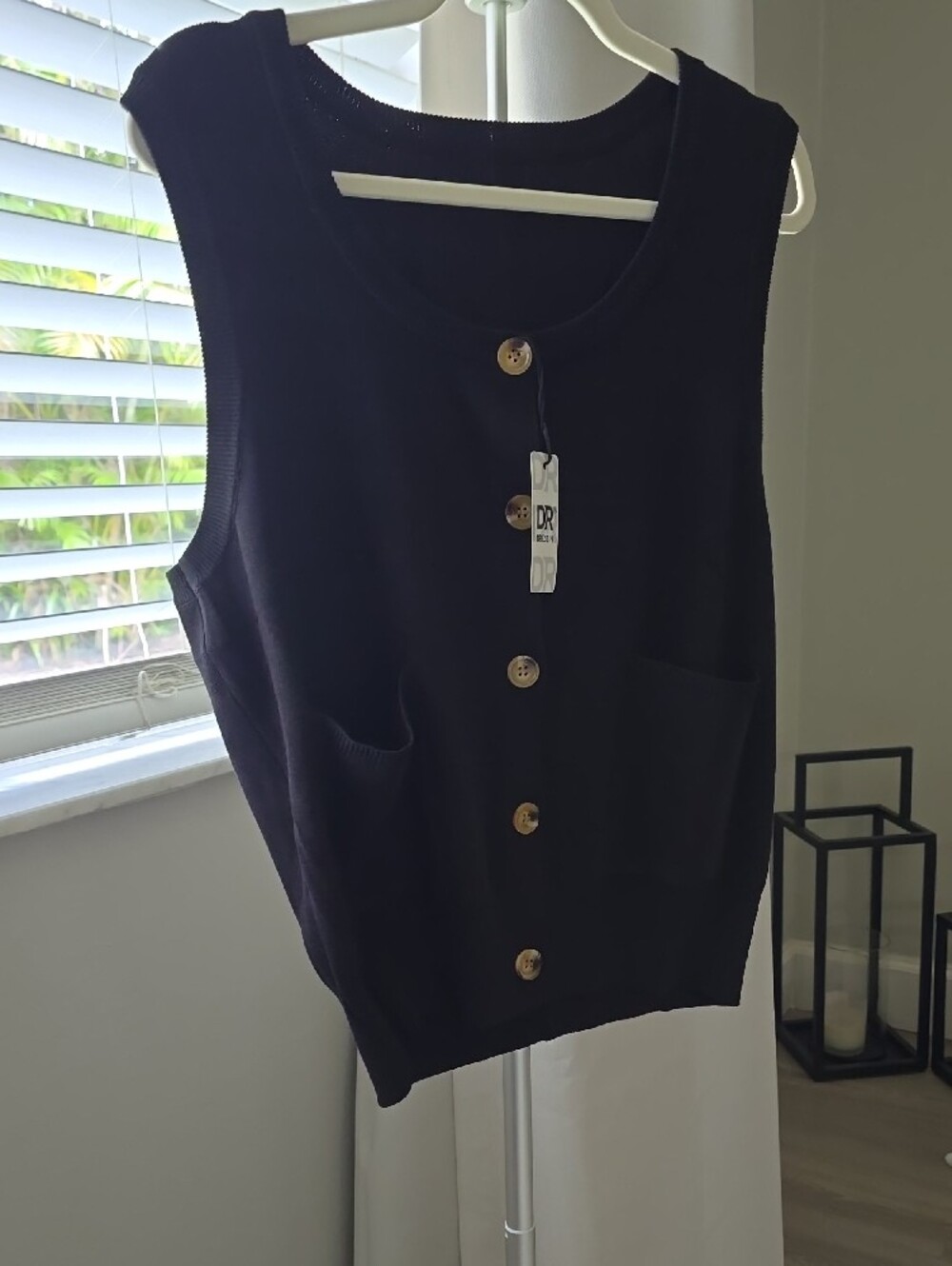 Black Sleeveless Button-Front Knit Sweater Vest - Picture 3 of 3
